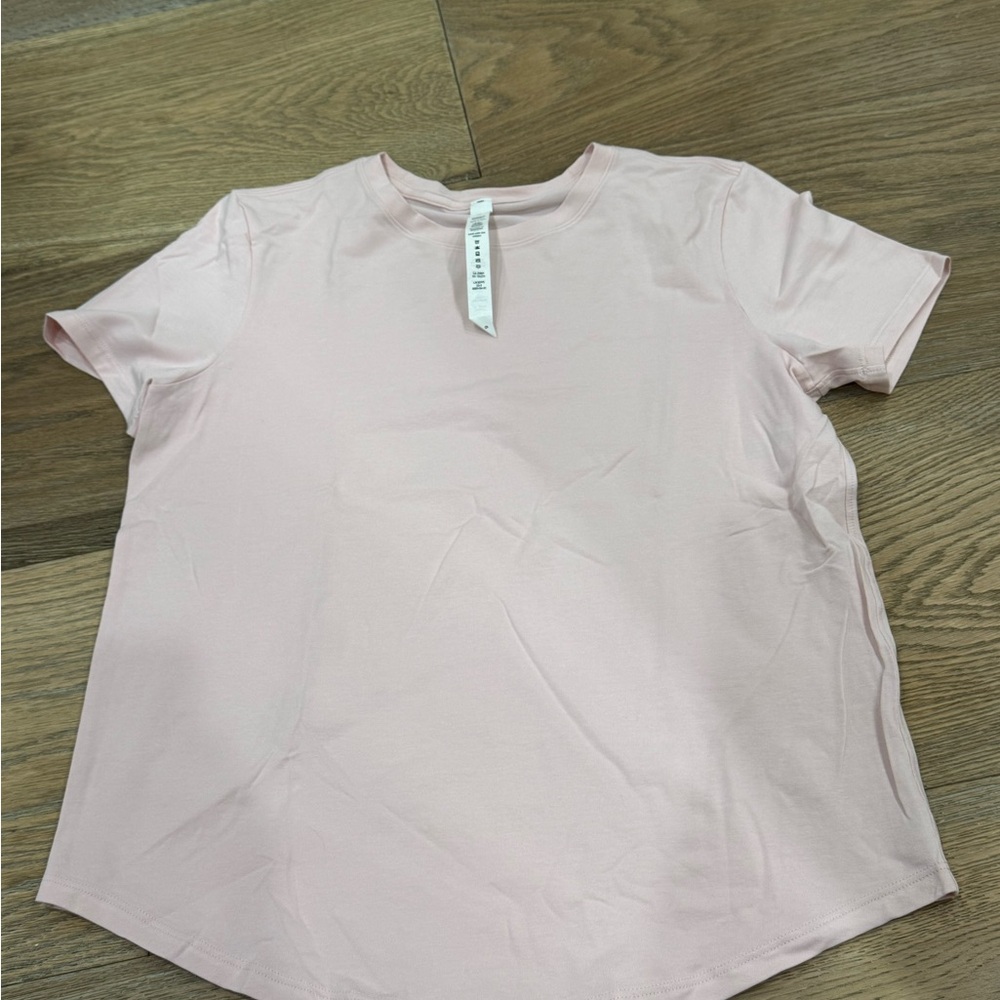 Lululemon Love Curve Hem Tshirt